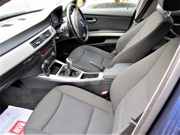 BMW 3 SERIES