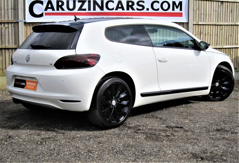 VOLKSWAGEN SCIROCCO