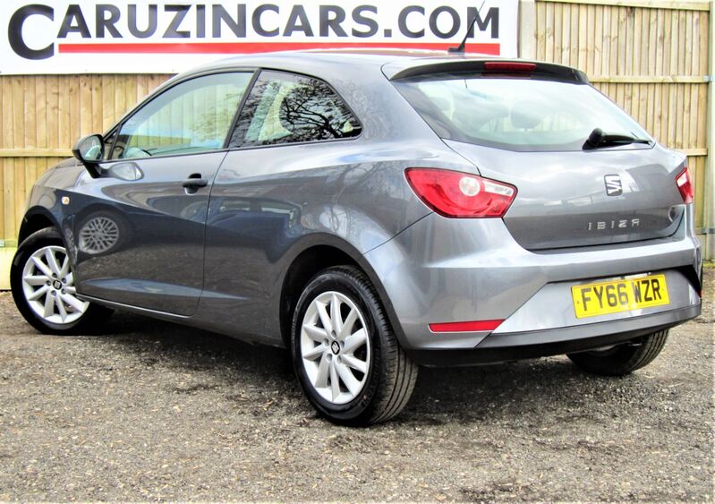 SEAT IBIZA