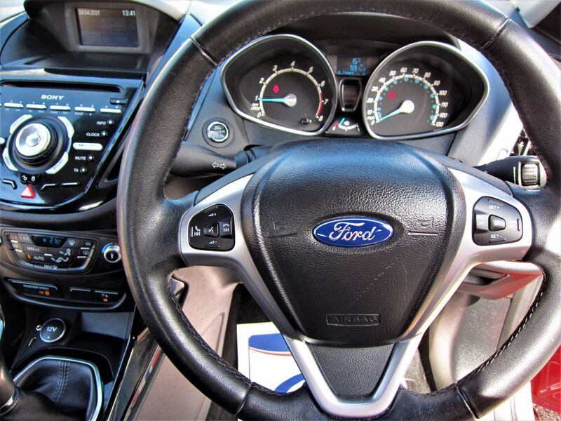 FORD B-MAX