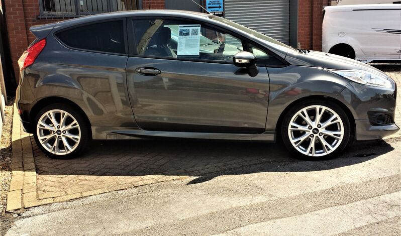 FORD FIESTA