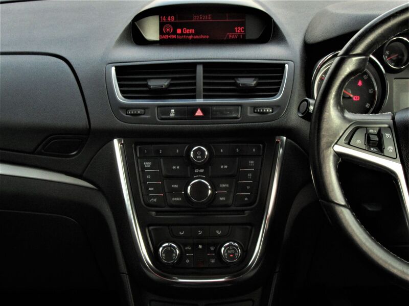 VAUXHALL MOKKA