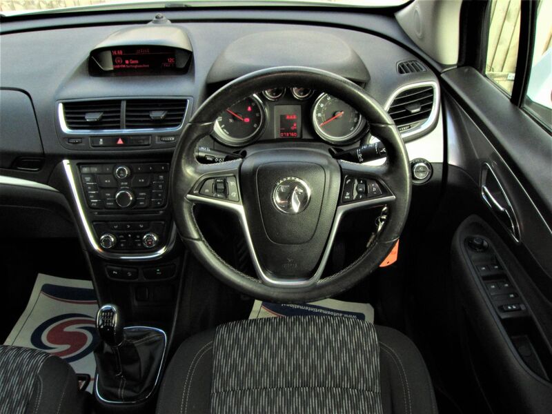 VAUXHALL MOKKA
