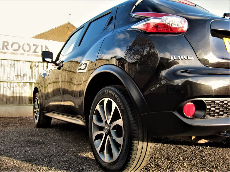 NISSAN JUKE
