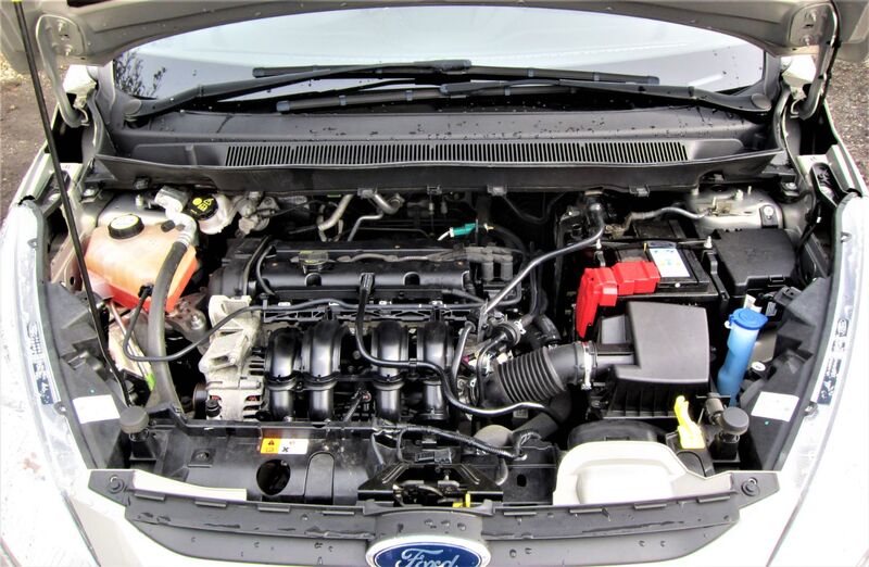 FORD B-MAX